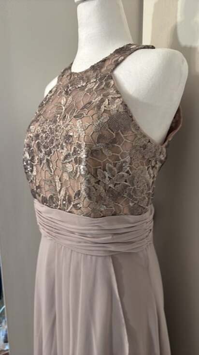Calvin Klein Women’s Beige Sleeveless Halter Sheath Dress Size 4 Sequins - Picture 2 of 9